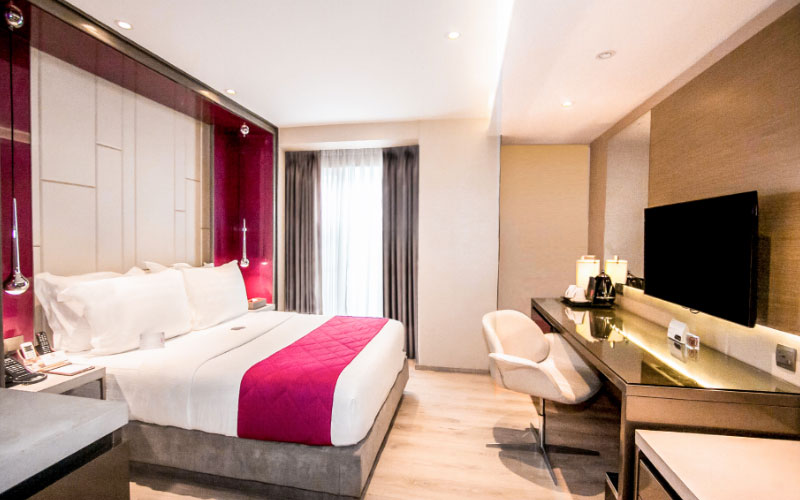 Hotel Xyz In Tacloban City, Luxury King Bedroom Suites Leyte